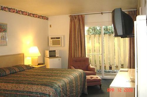 Travel Inn فاليجو المظهر الخارجي الصورة